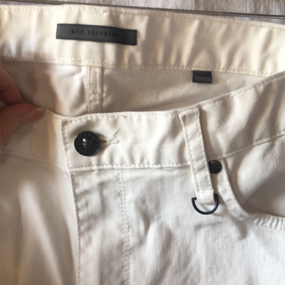 Like new John Varvatos china white cream jeans straight to taper size 32 reg - Picture 2 of 9